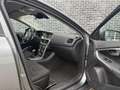 Volvo V40 T2 Base | 2 liter | 120PK | 17'' Velgen | All seas Gris - thumbnail 4