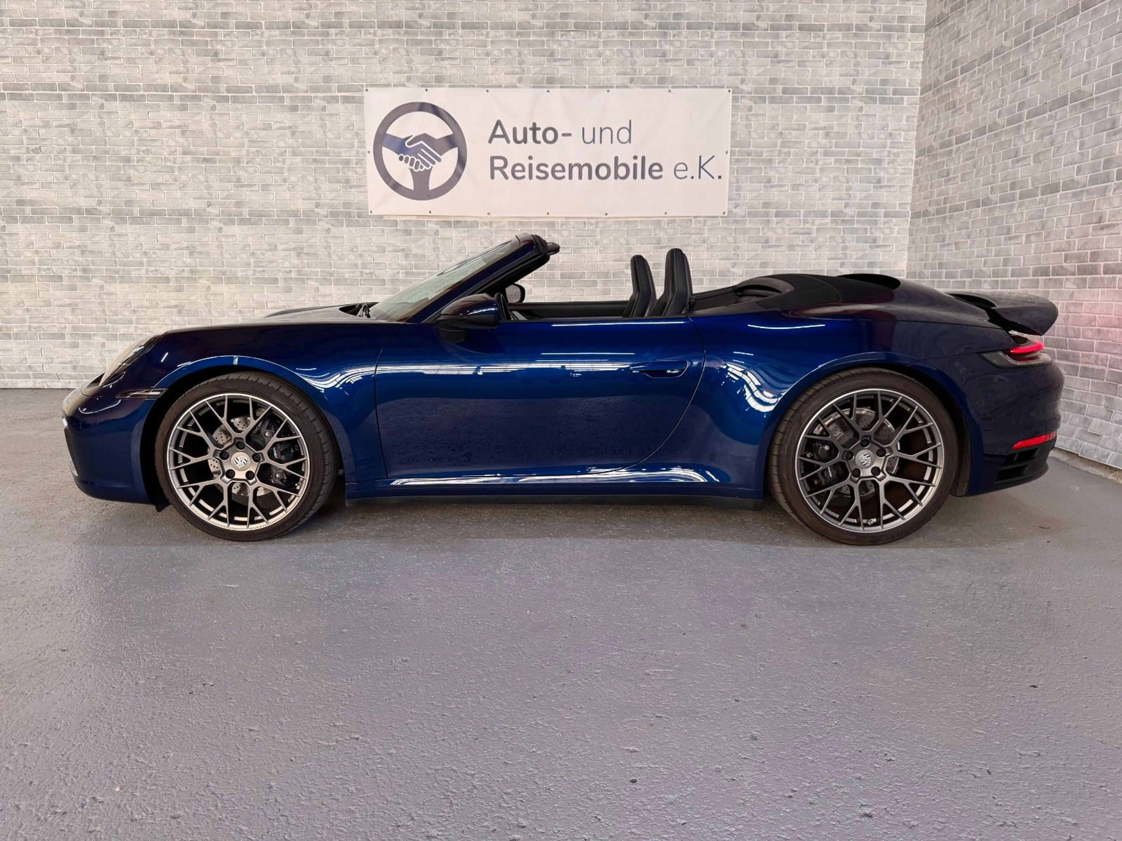Porsche 911 Carrera Cabriolet/Sport-Chrono/Bose/LED — photo 5