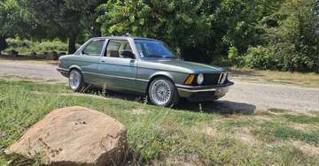 E21