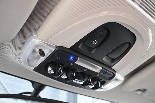 Mini Hatch view 25