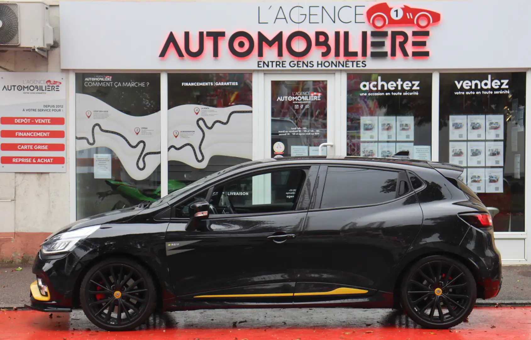 Renault Clio IV RS Trophy 1.6 T 220 EDC6 (Édition 18 N°0472/1 Negro - 2