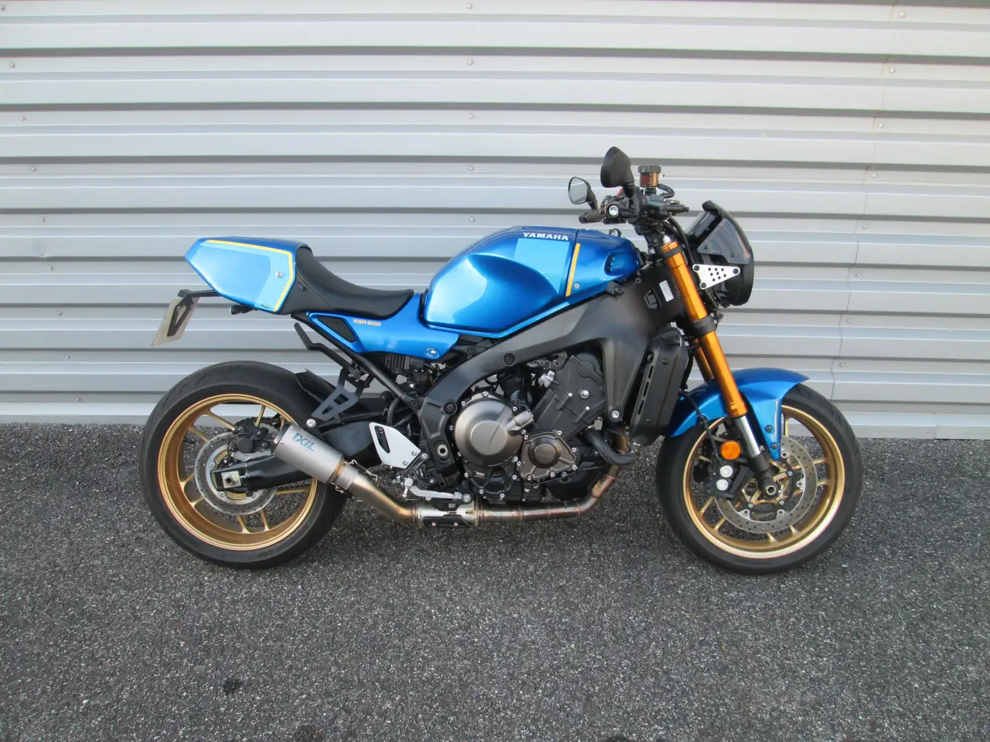 Yamaha XSR 900 Azul - 2