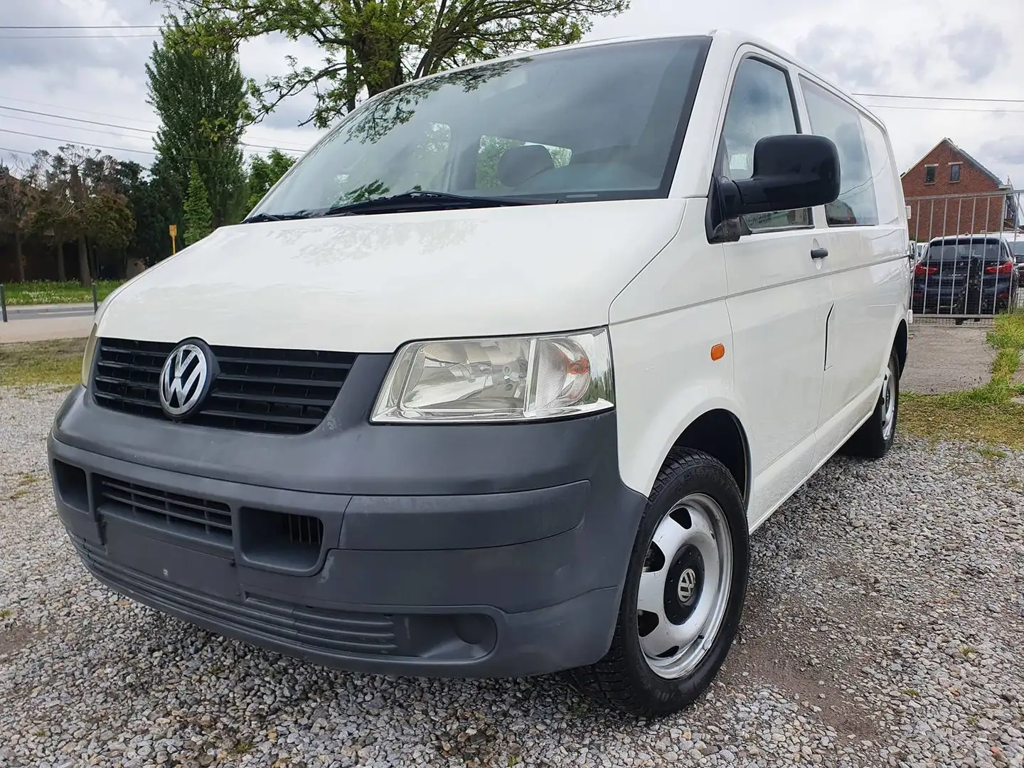 Volkswagen T5 T5 1.9tdi double cabine UTILITAIRE 5places carnet. Weiß - 1