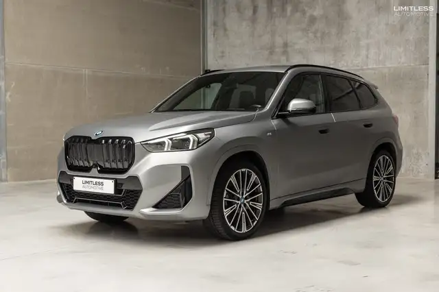 BMW iX1 iX1 xDrive30 | M Sport / LED / PANO / FULL / VAT