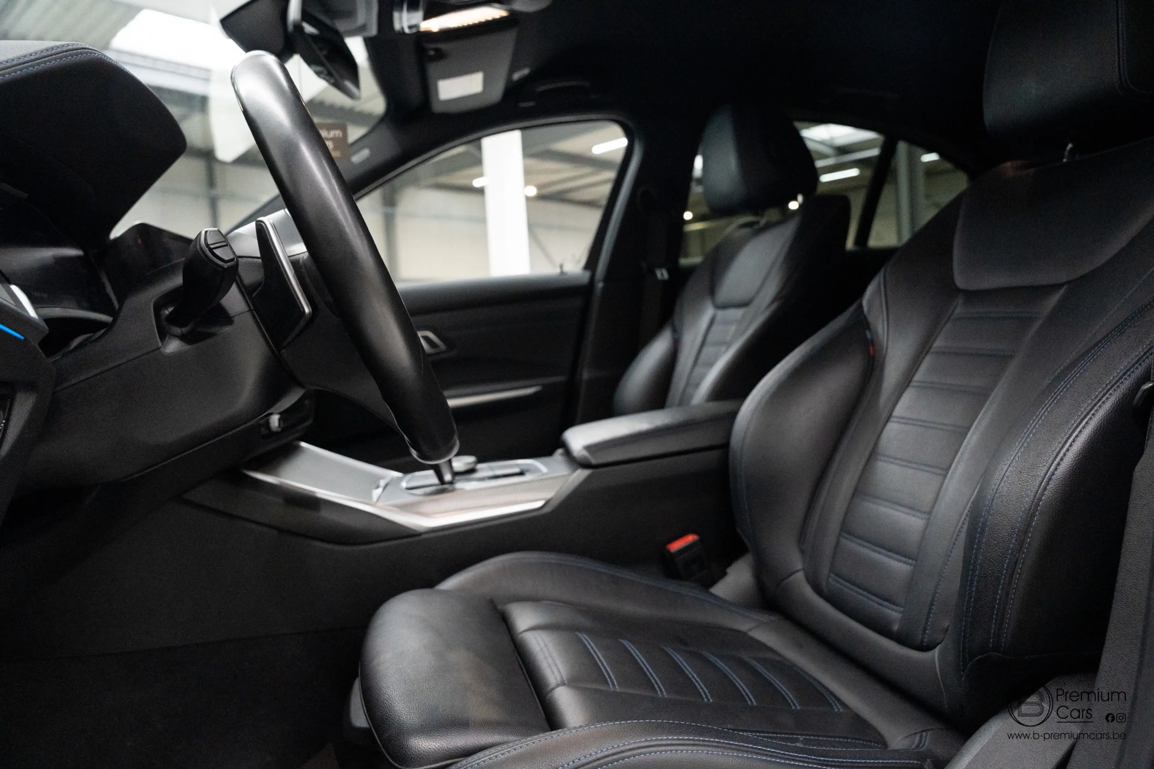 BMW 330 E hybrid M-Pakket! Hifi, Camera, zetelverwarming! — photo 10