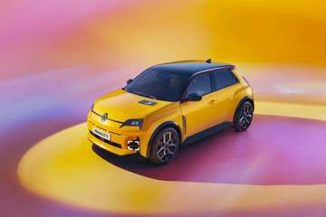 40 KWH techno 120 cv urban range -- SENZA VINCOLI DI FINANZIAMENTO -- COMPRESO PASSAGGIO