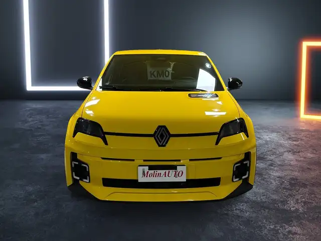 Renault R 5 40 KWH techno 120 cv urban range -- SENZA VINCOLI DI FINANZIAMENTO -- COMPRESO PASSAGGIO