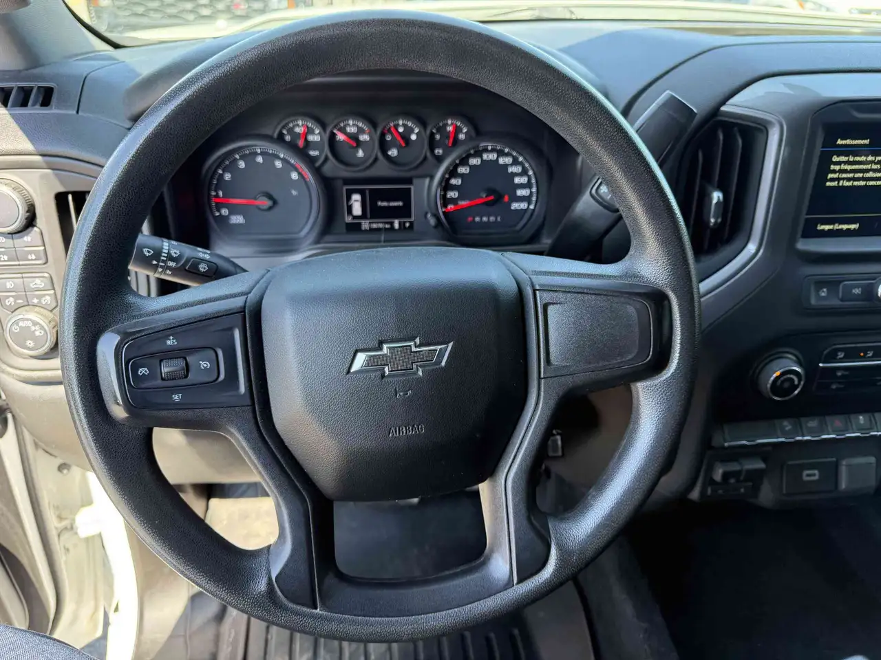 Chevrolet Silverado 1500 снимка Chevrolet Silverado 1500