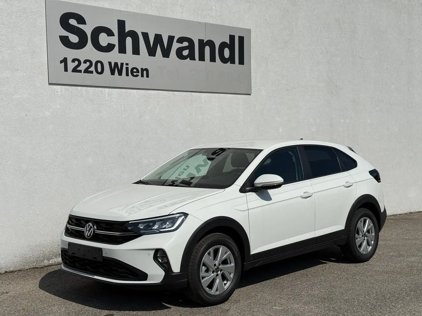 Volkswagen Taigo 4Me TSI Weiß - 2