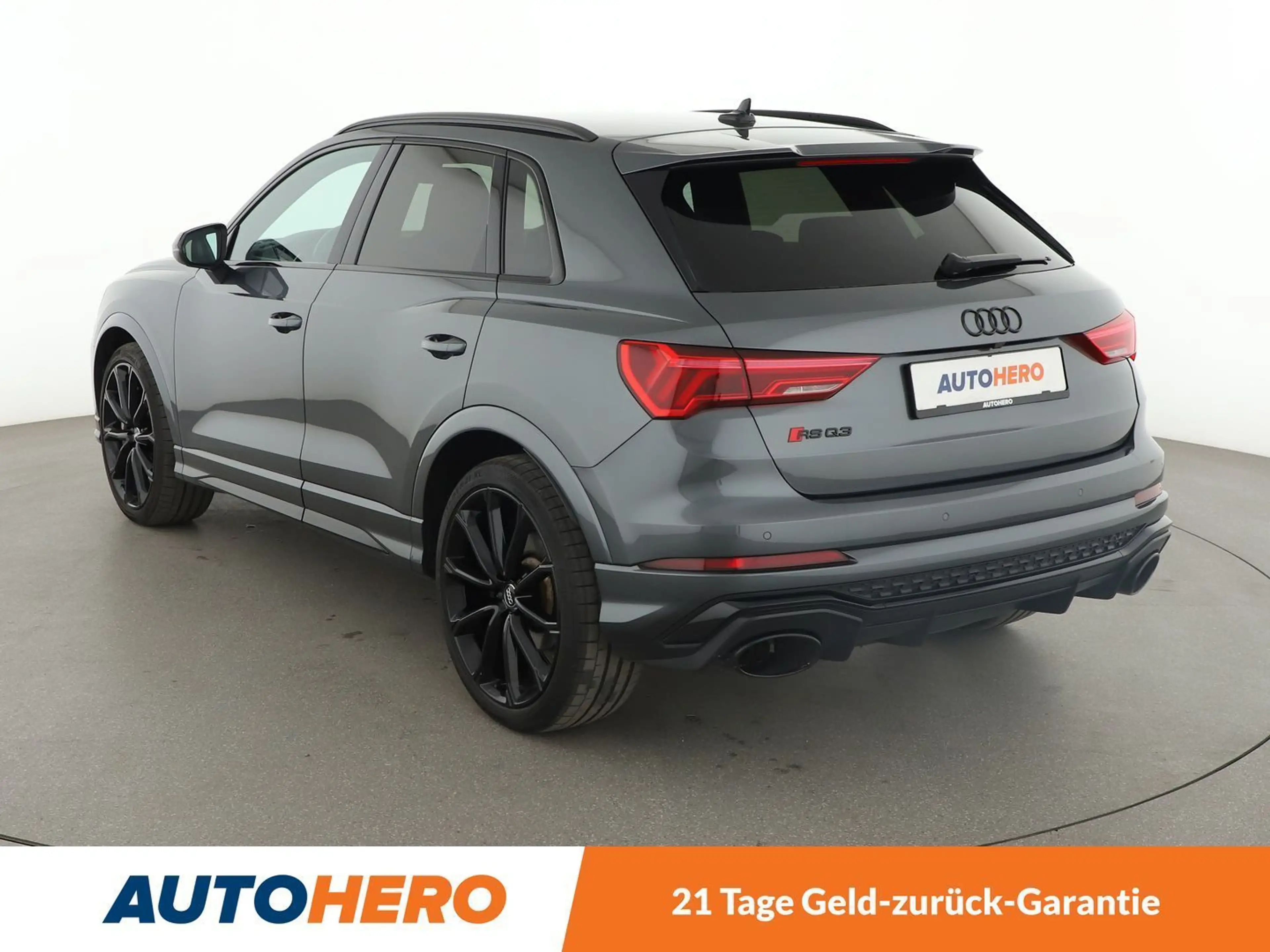 Audi RS Q3 2.5 TFSI quattro Aut. *NAVI*VC*LED*ACC* — photo 4