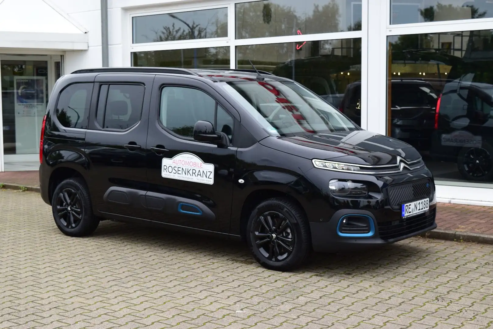 Citroen Berlingo E-Berlingo M 136 Shine | RCam - SH - TMP - PDC Noir - 1