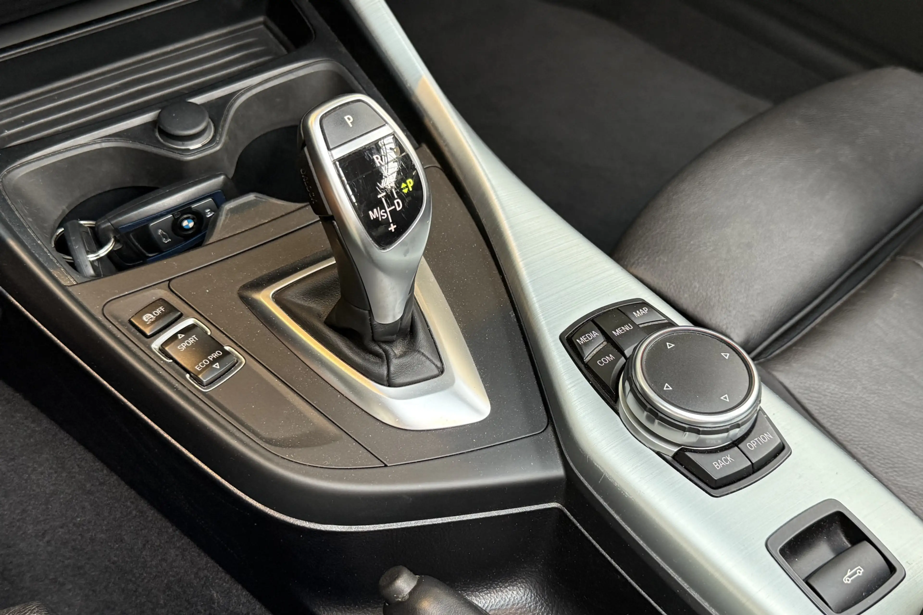 BMW 220 2-serie Cabrio 220i Centennial High Executive M-Sp — photo 40