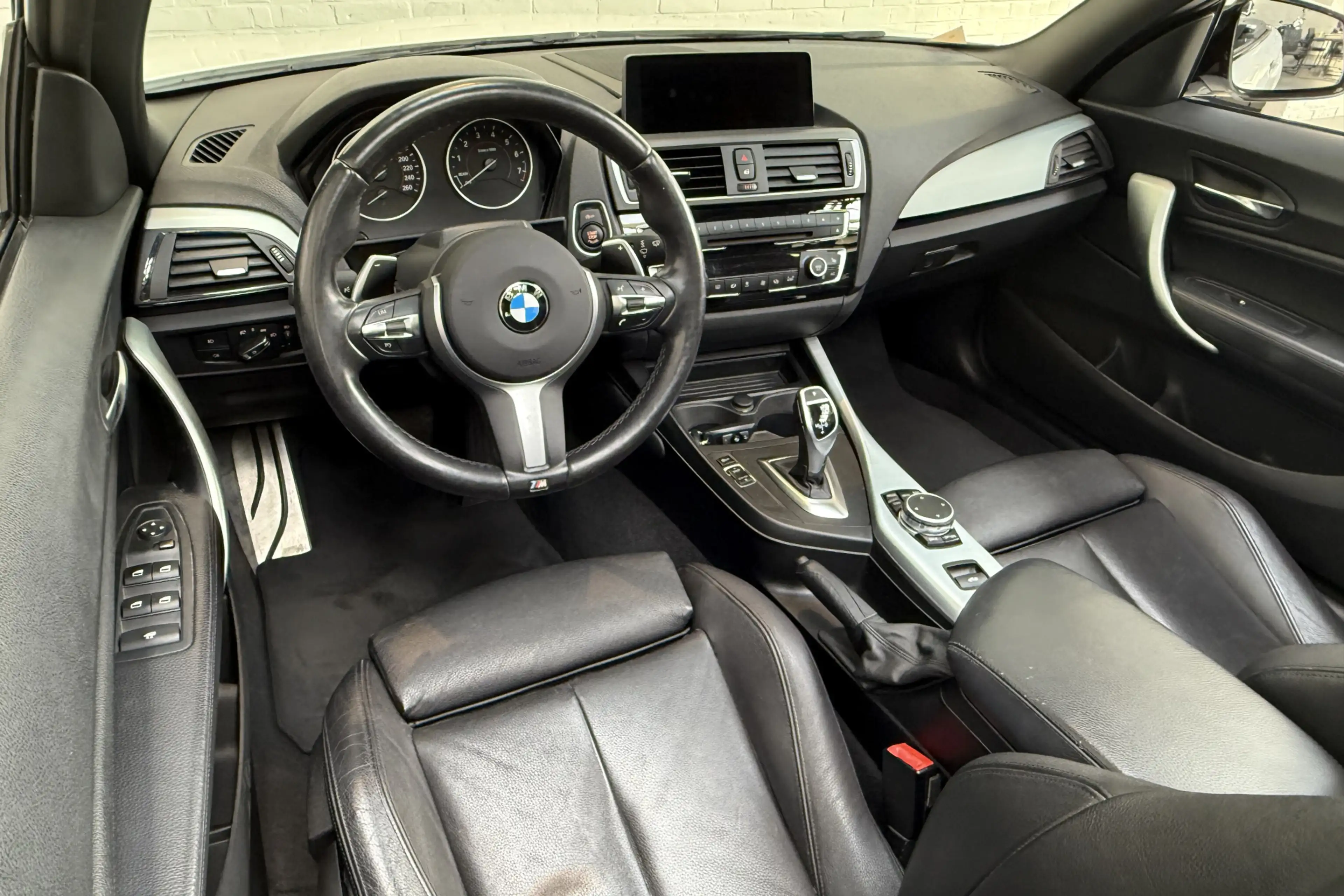 BMW 220 2-serie Cabrio 220i Centennial High Executive M-Sp — photo 34
