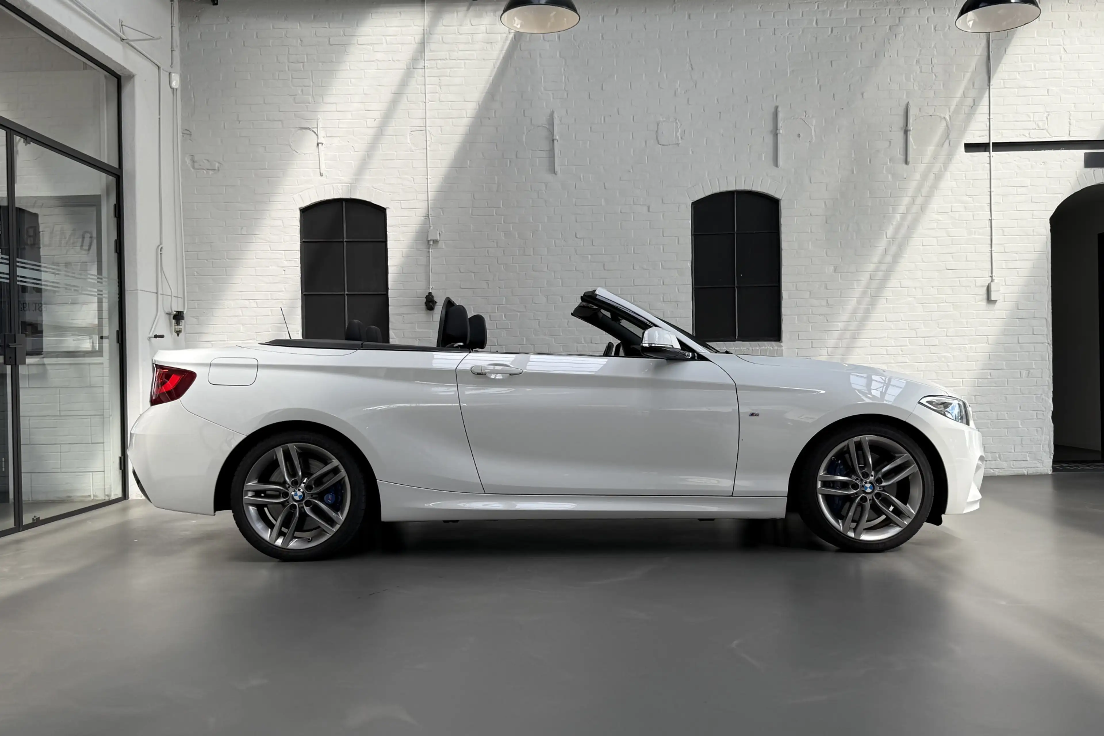 BMW 220 2-serie Cabrio 220i Centennial High Executive M-Sp — photo 21