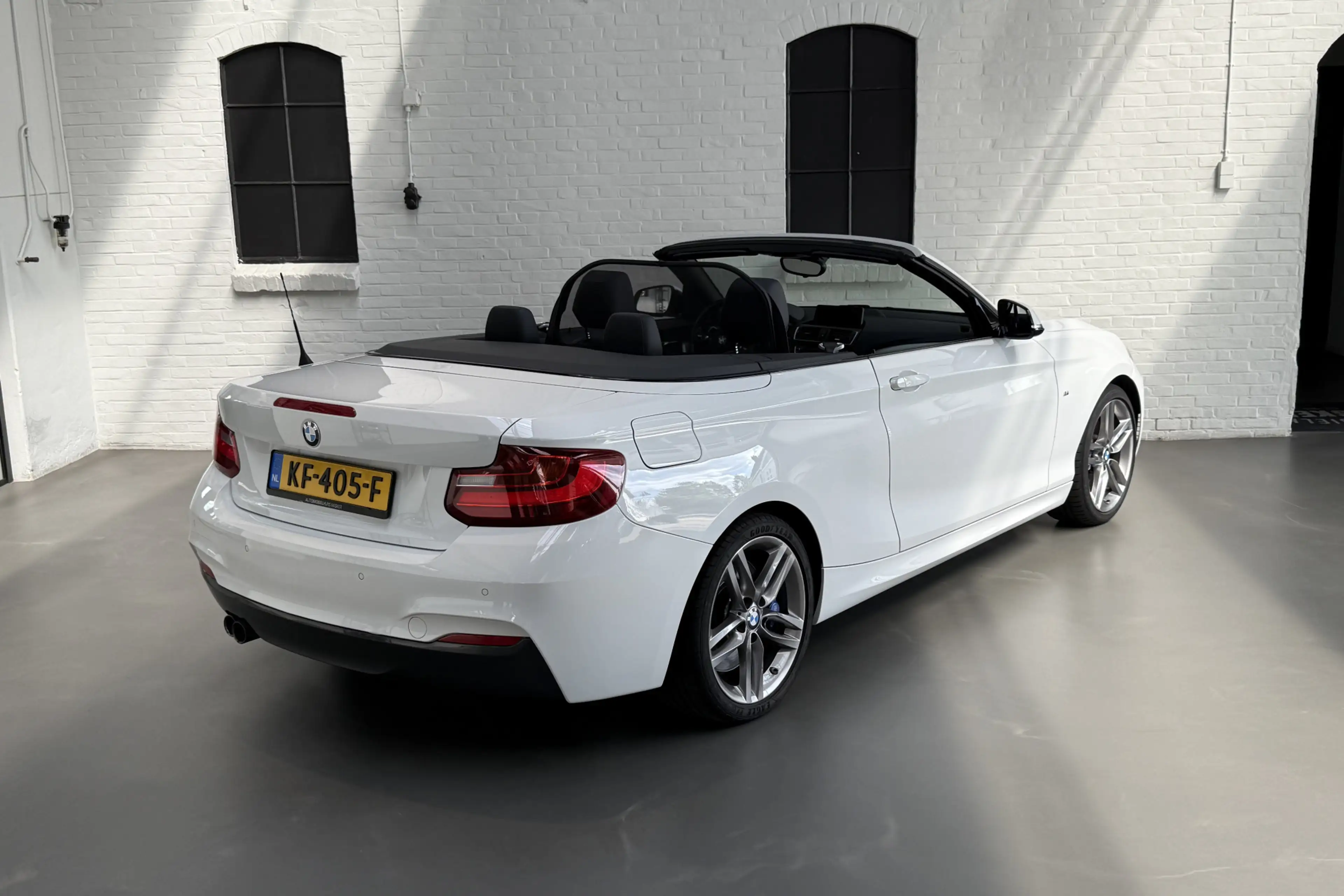 BMW 220 2-serie Cabrio 220i Centennial High Executive M-Sp — photo 7