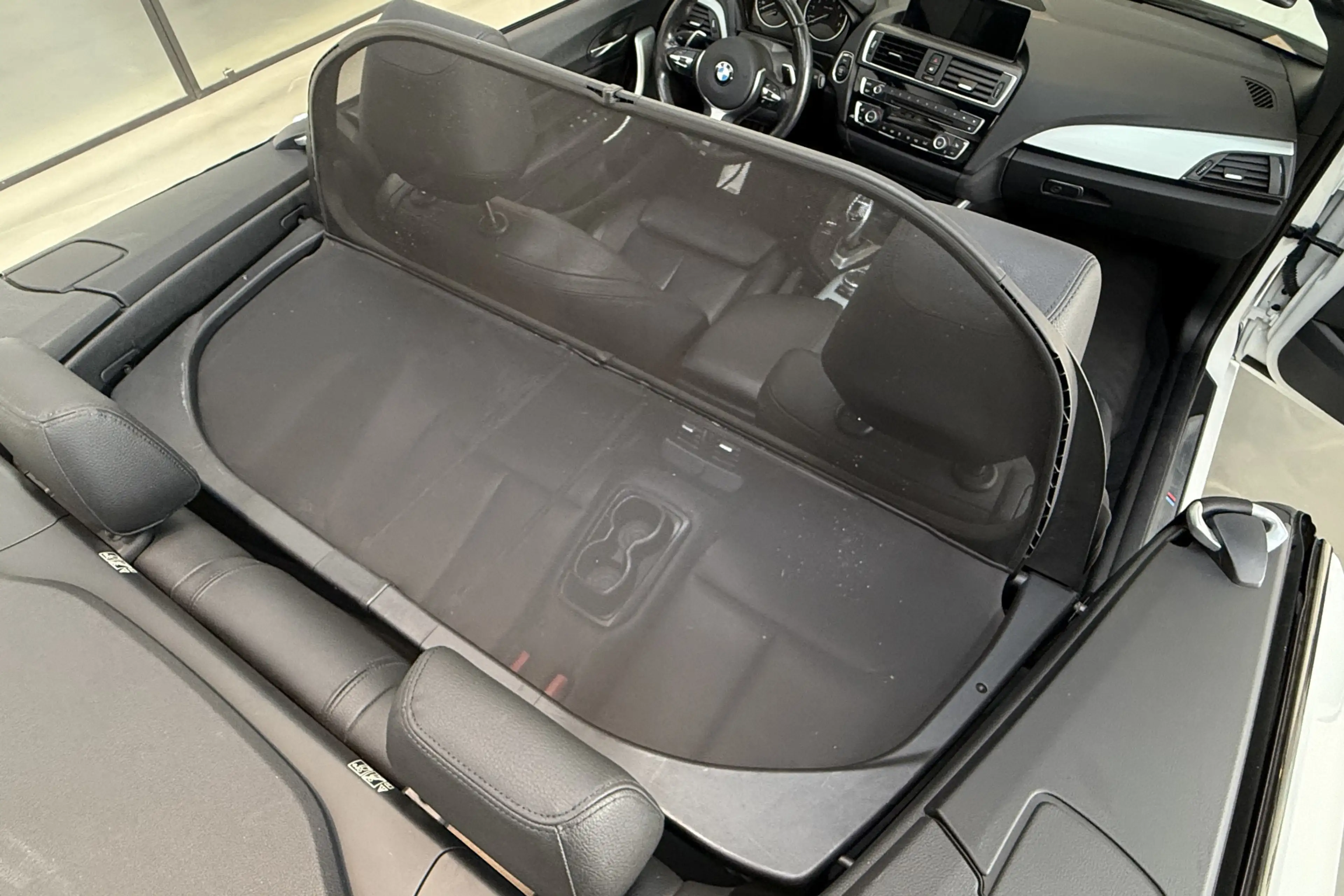 BMW 220 2-serie Cabrio 220i Centennial High Executive M-Sp — photo 36