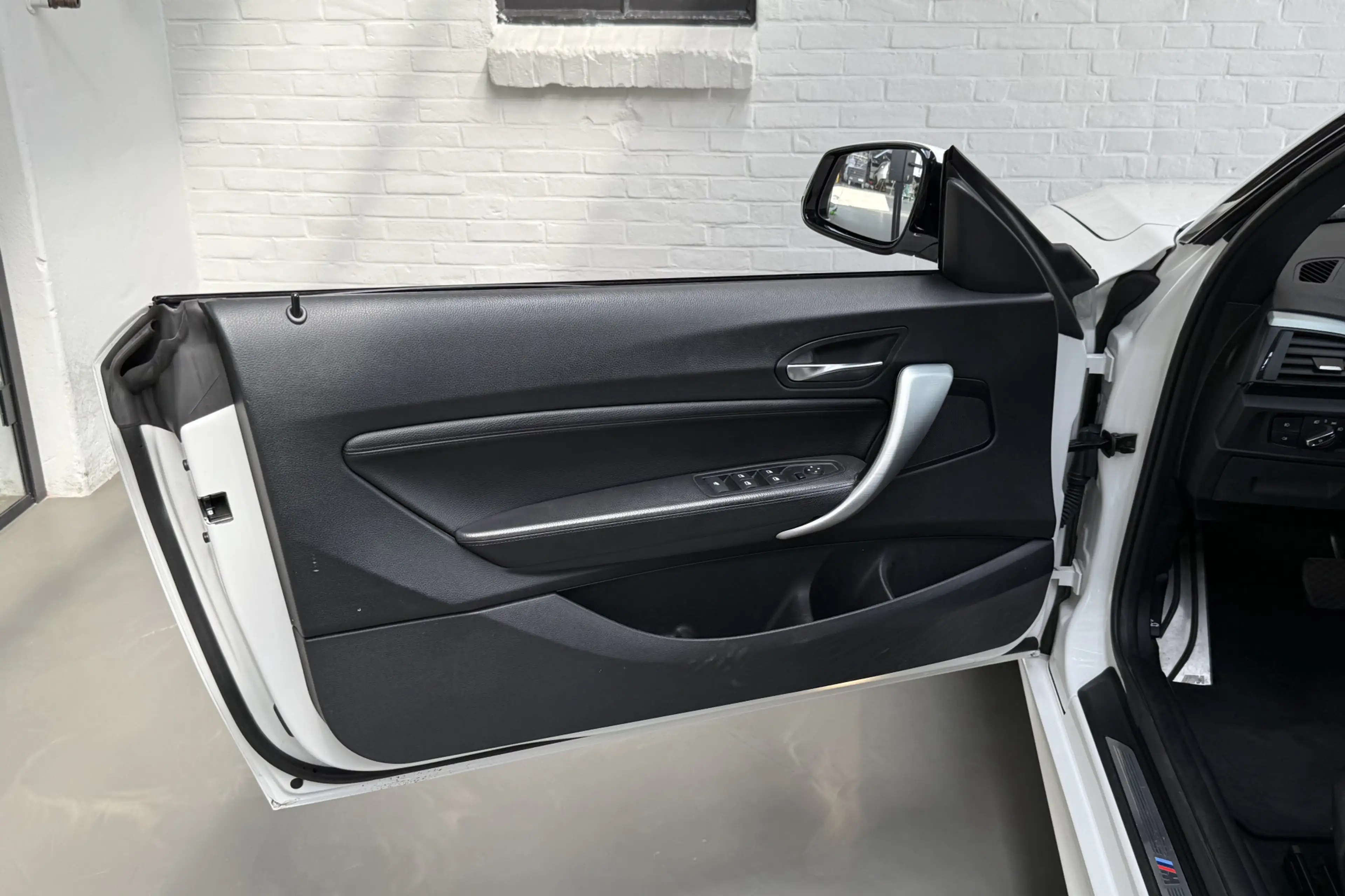 BMW 220 2-serie Cabrio 220i Centennial High Executive M-Sp — photo 30