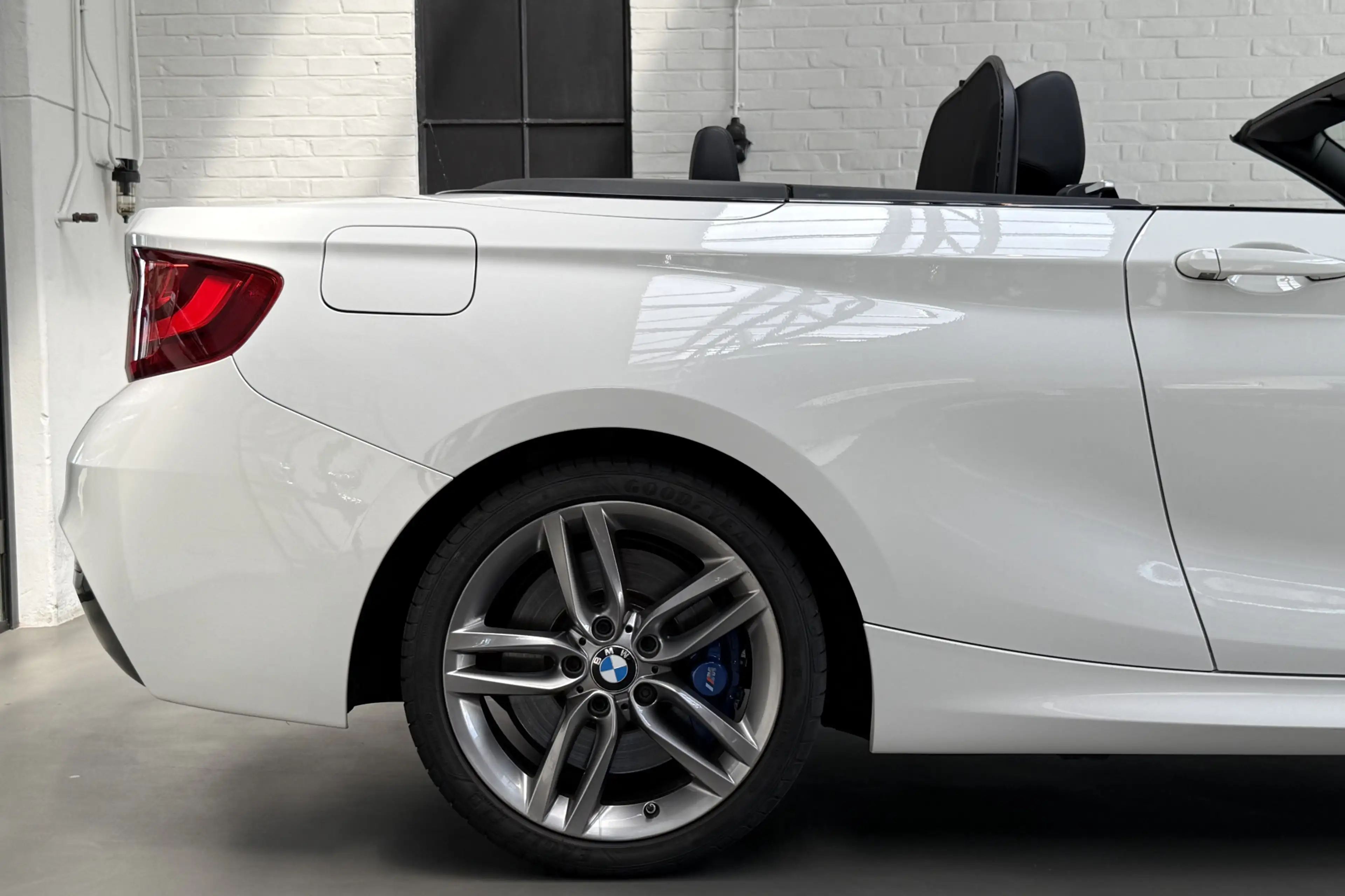 BMW 220 2-serie Cabrio 220i Centennial High Executive M-Sp — photo 48