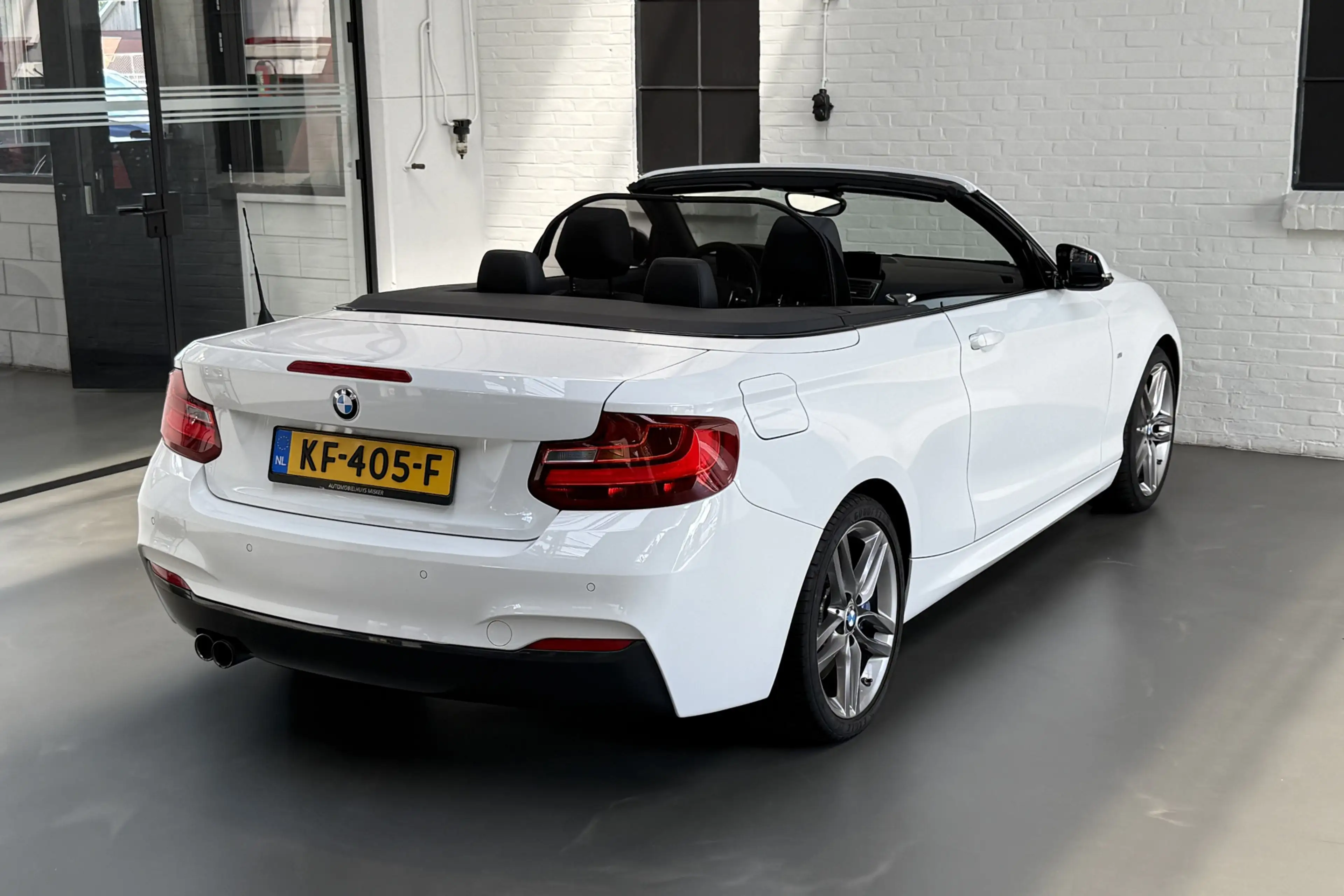 BMW 220 2-serie Cabrio 220i Centennial High Executive M-Sp — photo 19