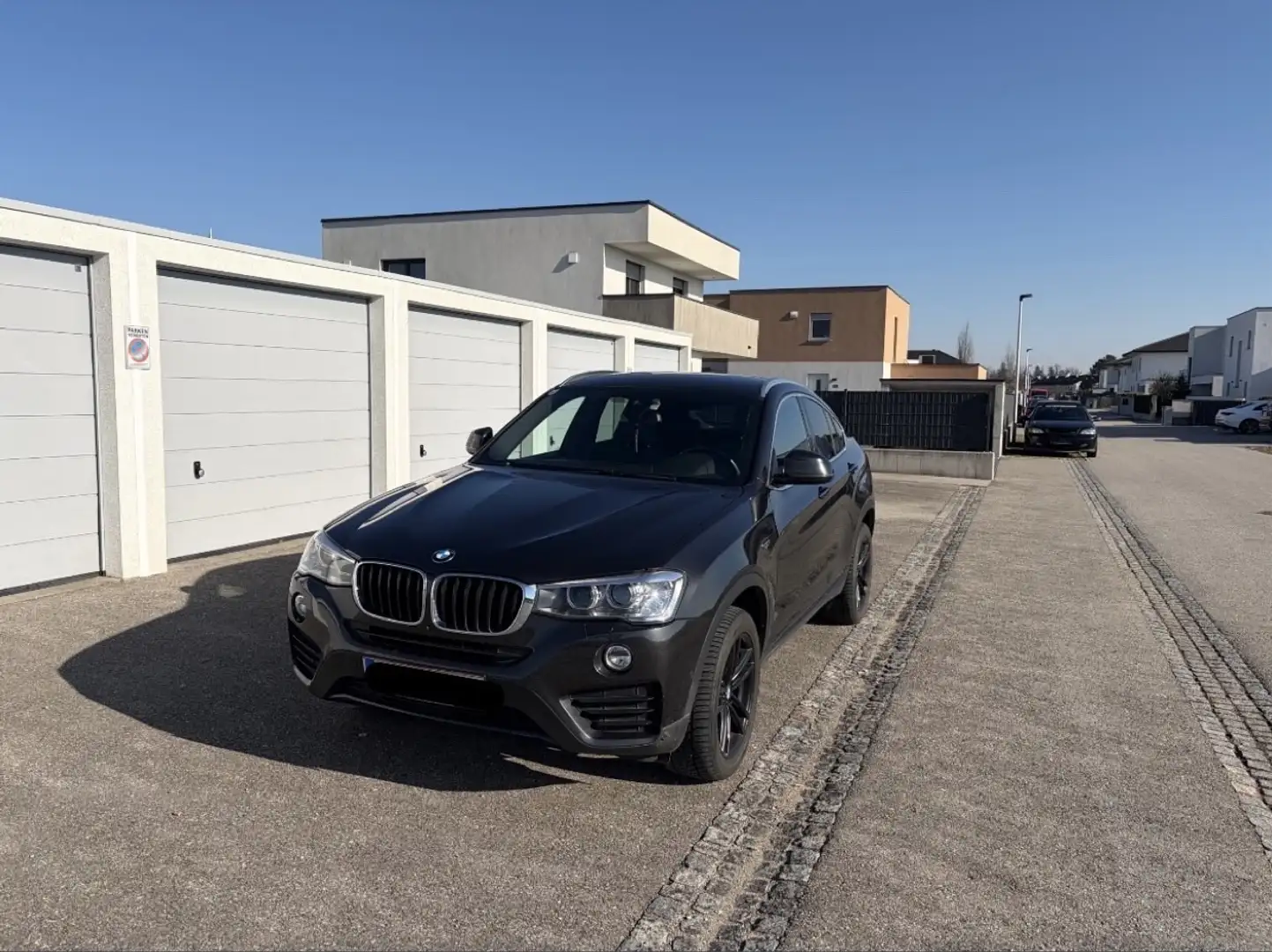 BMW X4 xDrive 20d Advantage - 1