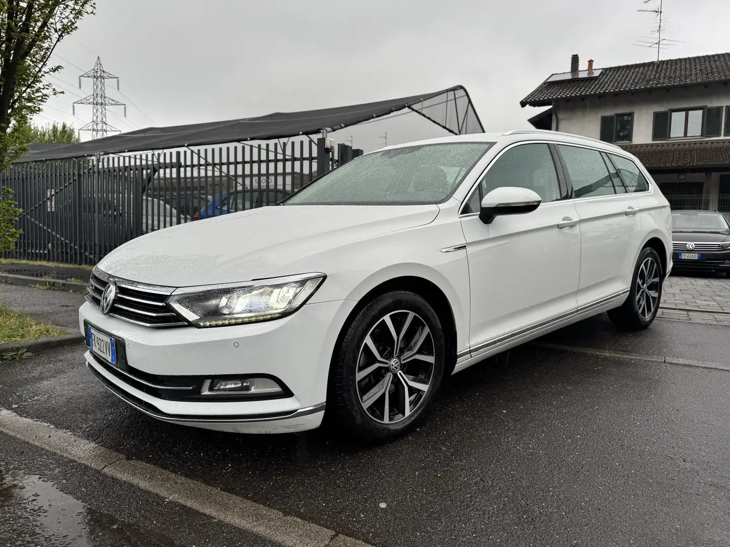 Volkswagen Passat Variant Netto Export 2.0 TDI 4Motion DSG Highline Bianco - 2