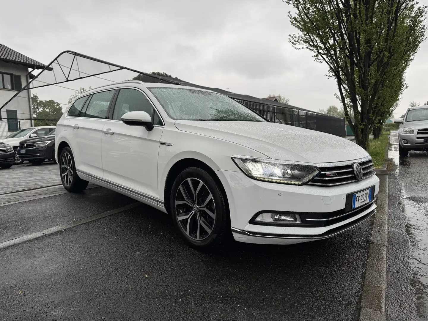 Volkswagen Passat Variant Netto Export 2.0 TDI 4Motion DSG Highline Bianco - 1