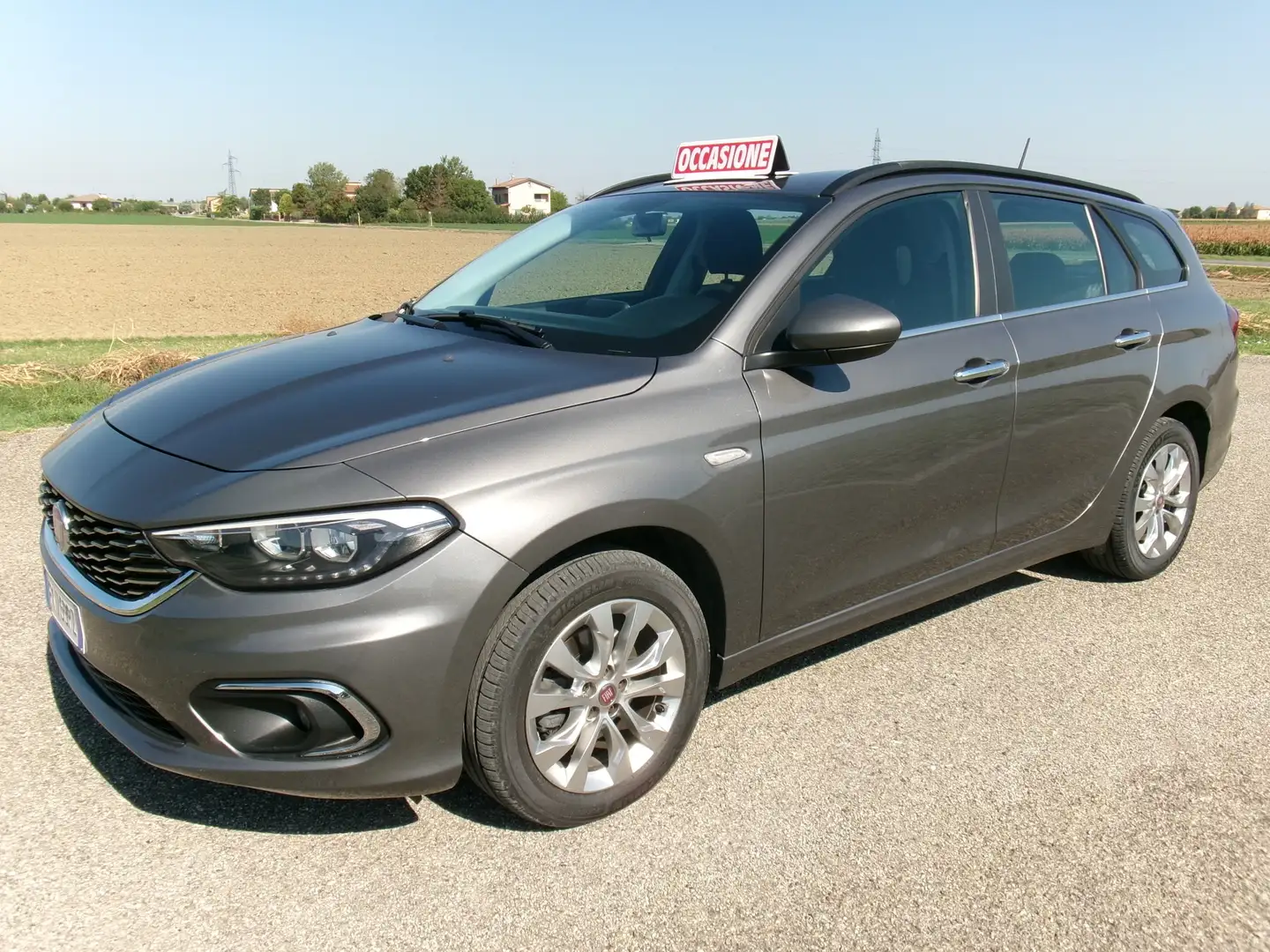 Fiat Tipo Tipo SW II 2016 SW 1.6 mjt Business s Gris - 1