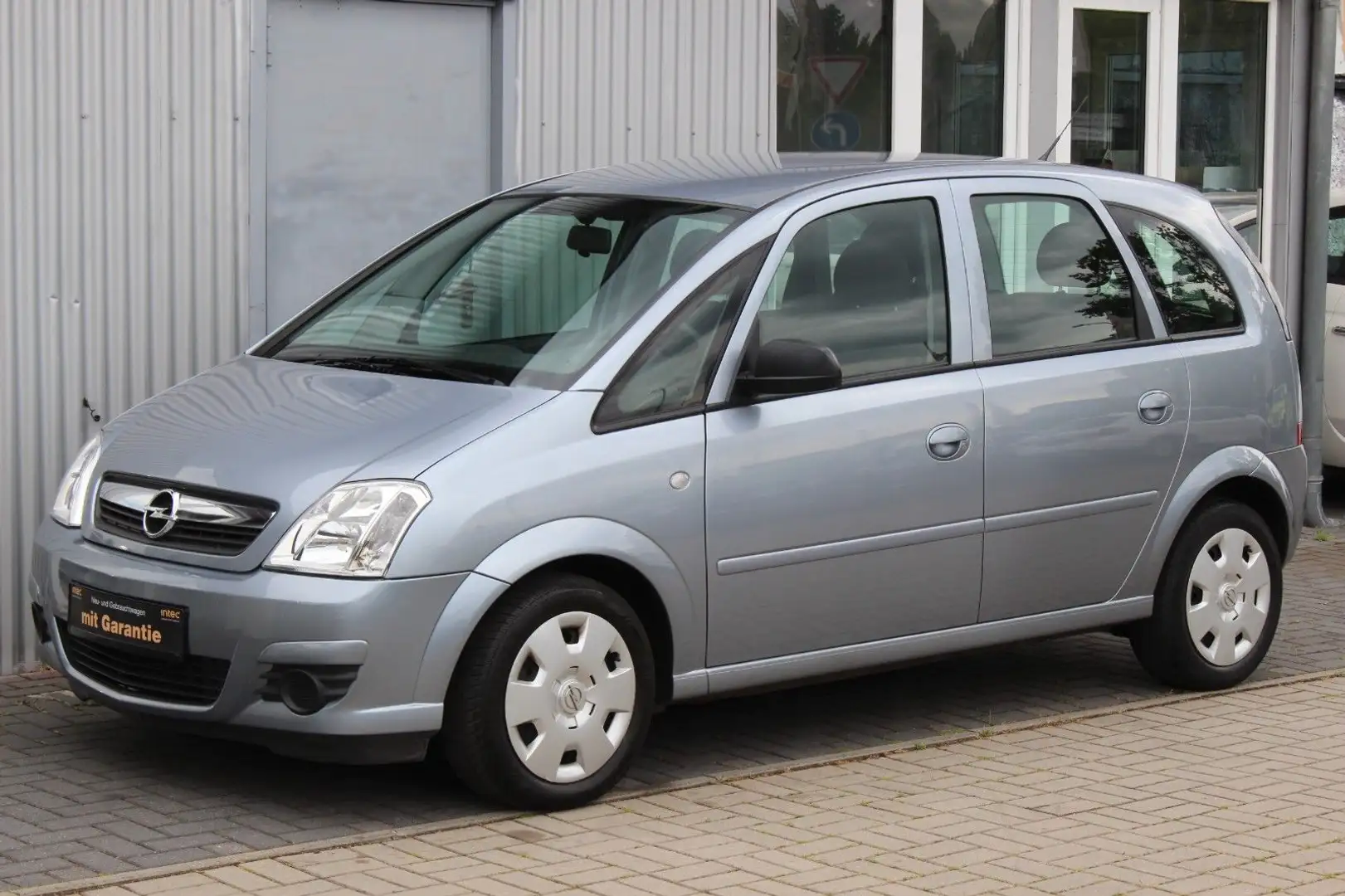 Opel Meriva Edition 1.8i Automatik+Klima+ZR NEU Silber - 1
