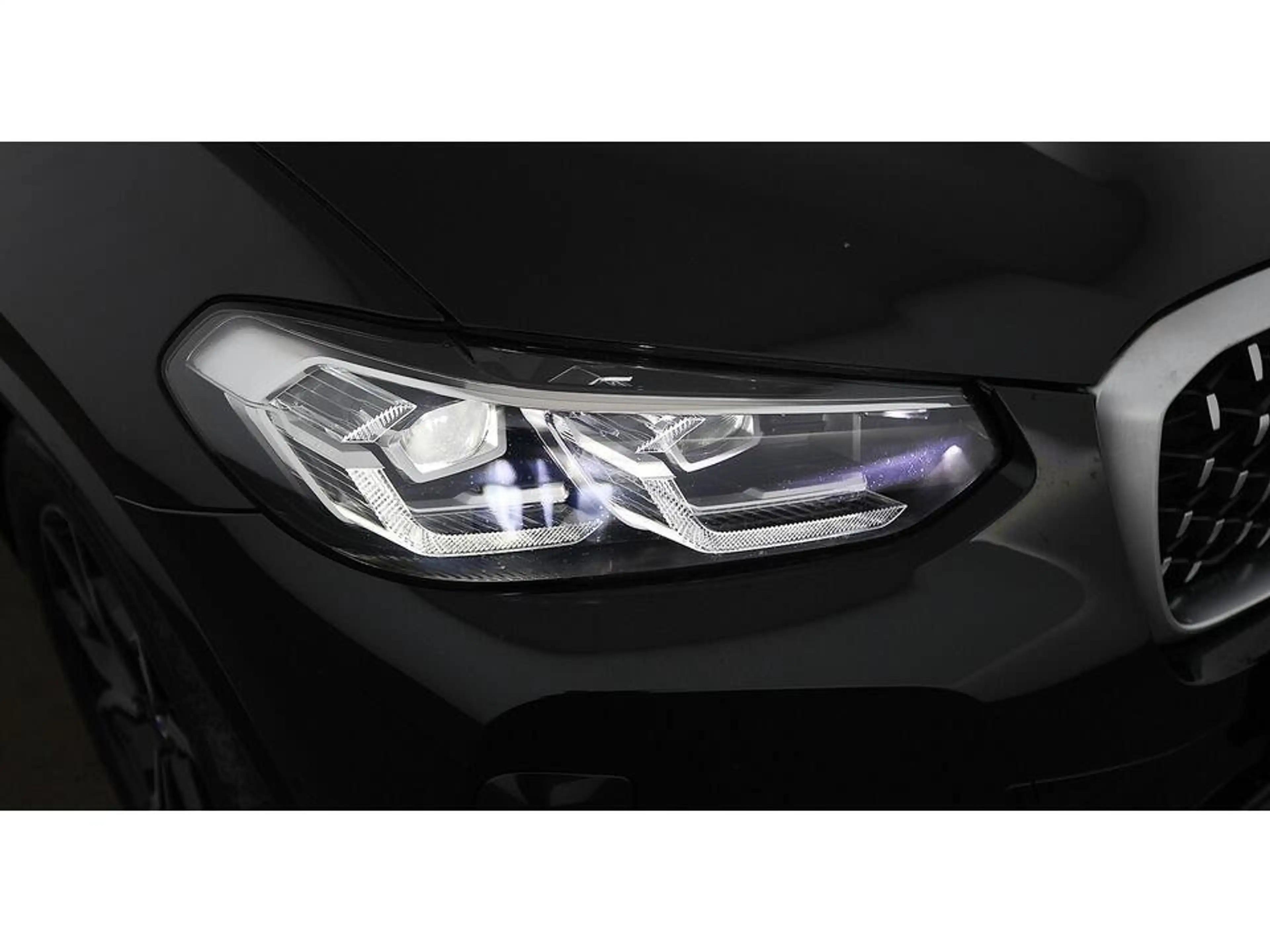 BMW X4 xDrive 20d M-Sport Aut LED LEDER NAVI SITZHZG — photo 10