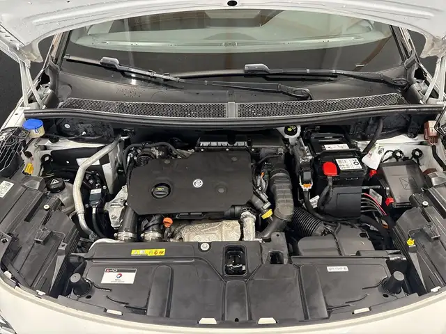 Peugeot 3008 view 7
