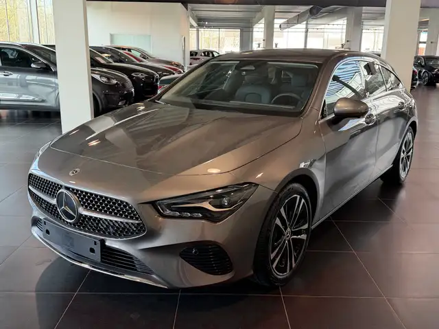 Mercedes-Benz CLA 180 SB Progressive 360 Camera, Adaptive Cruise Control
