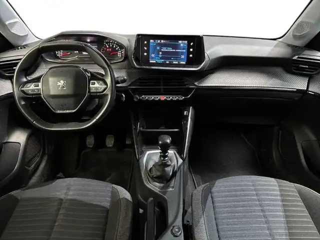 Peugeot 208 view 13