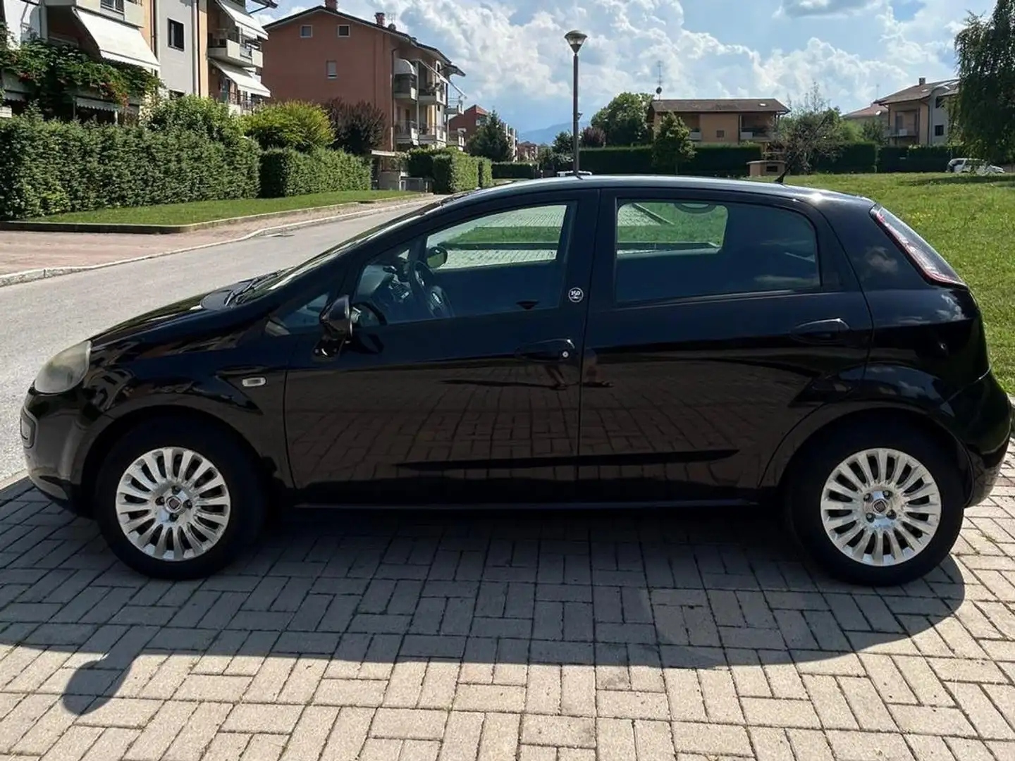 Fiat Punto Evo Punto Evo 5p 1.4 easypower 150th Gpl 77cv Nero - 2