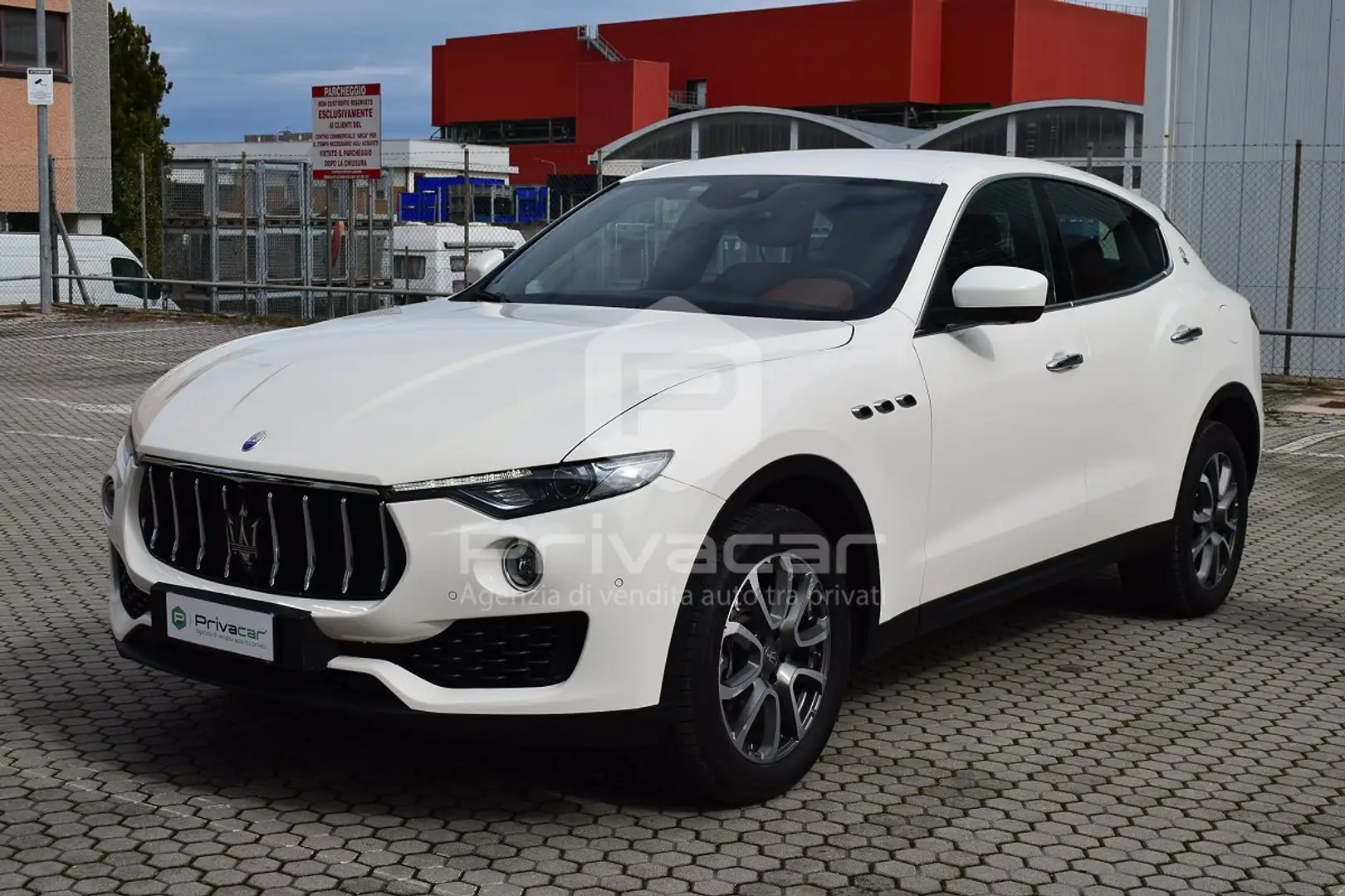 Maserati Levante Levante V6 Diesel 275 CV AWD Blanc - 1