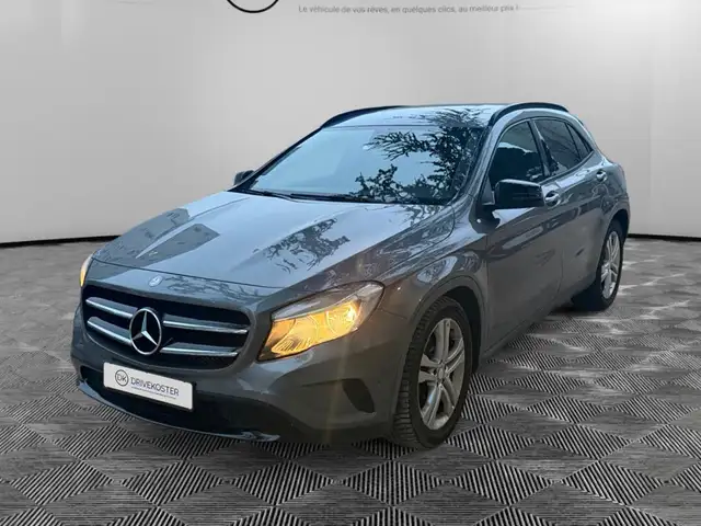 Mercedes-Benz GLA 180 GLA 180 d - BV 7G-DCT  - BM X156 Intuition