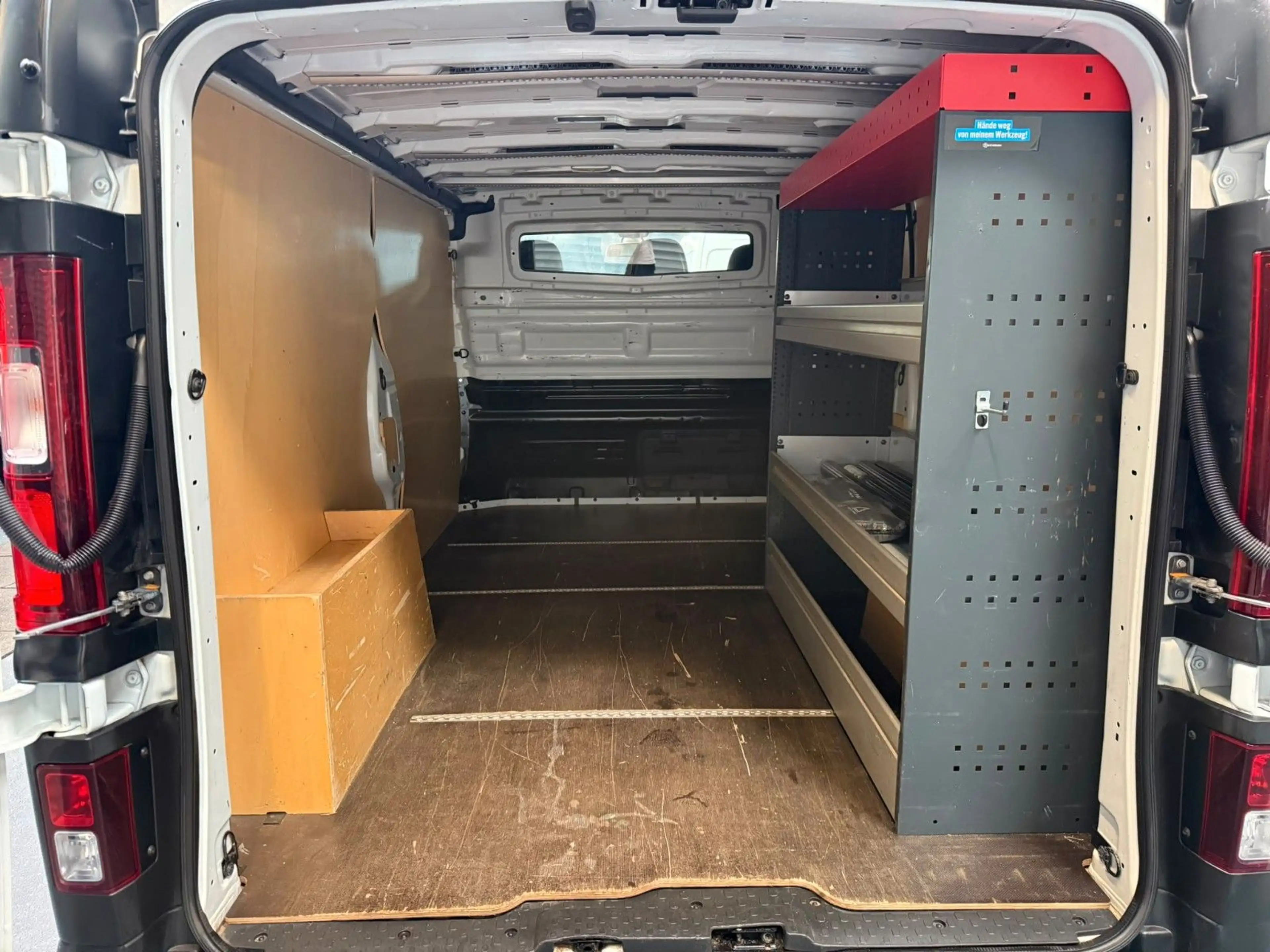 Renault Trafic Kasten L2H1 Komfort Klima R-CAM LED AHK — photo 10