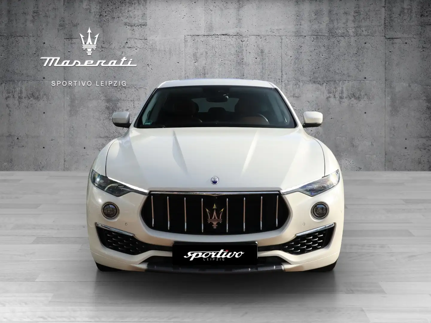 Maserati Levante / Q4 GranLusso MY 19 // Matrixlicht Weiß - 2