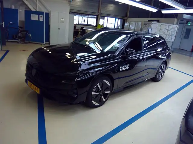 Peugeot 308 e-308 SW GT 54 kWh tot 8 Jaar Garantie! | Alcantar