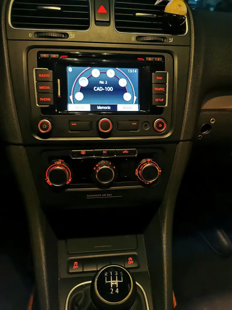 Volkswagen Golf 1.6TDI CR Bluemotion 105 - 2