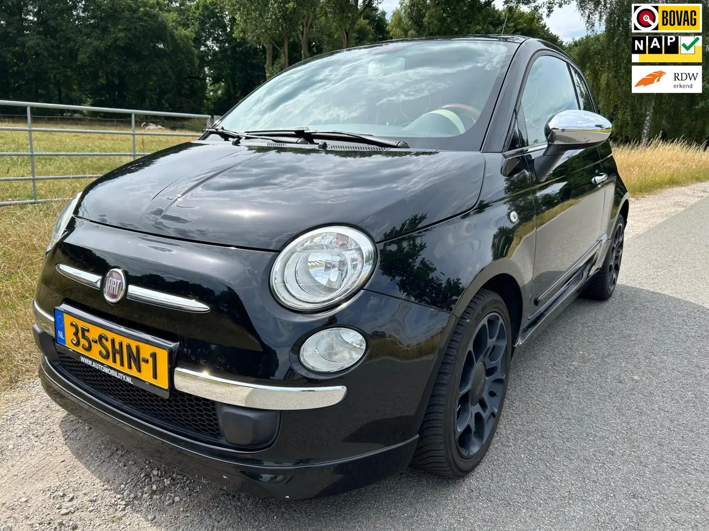 Fiat 500 0.9 TwinAir Lounge lederen bekl. pano dak en airco Nero - 1