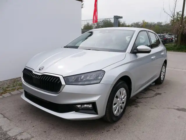 Skoda Fabia main image