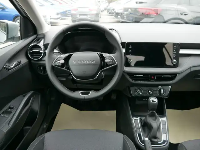 Skoda Fabia view 11