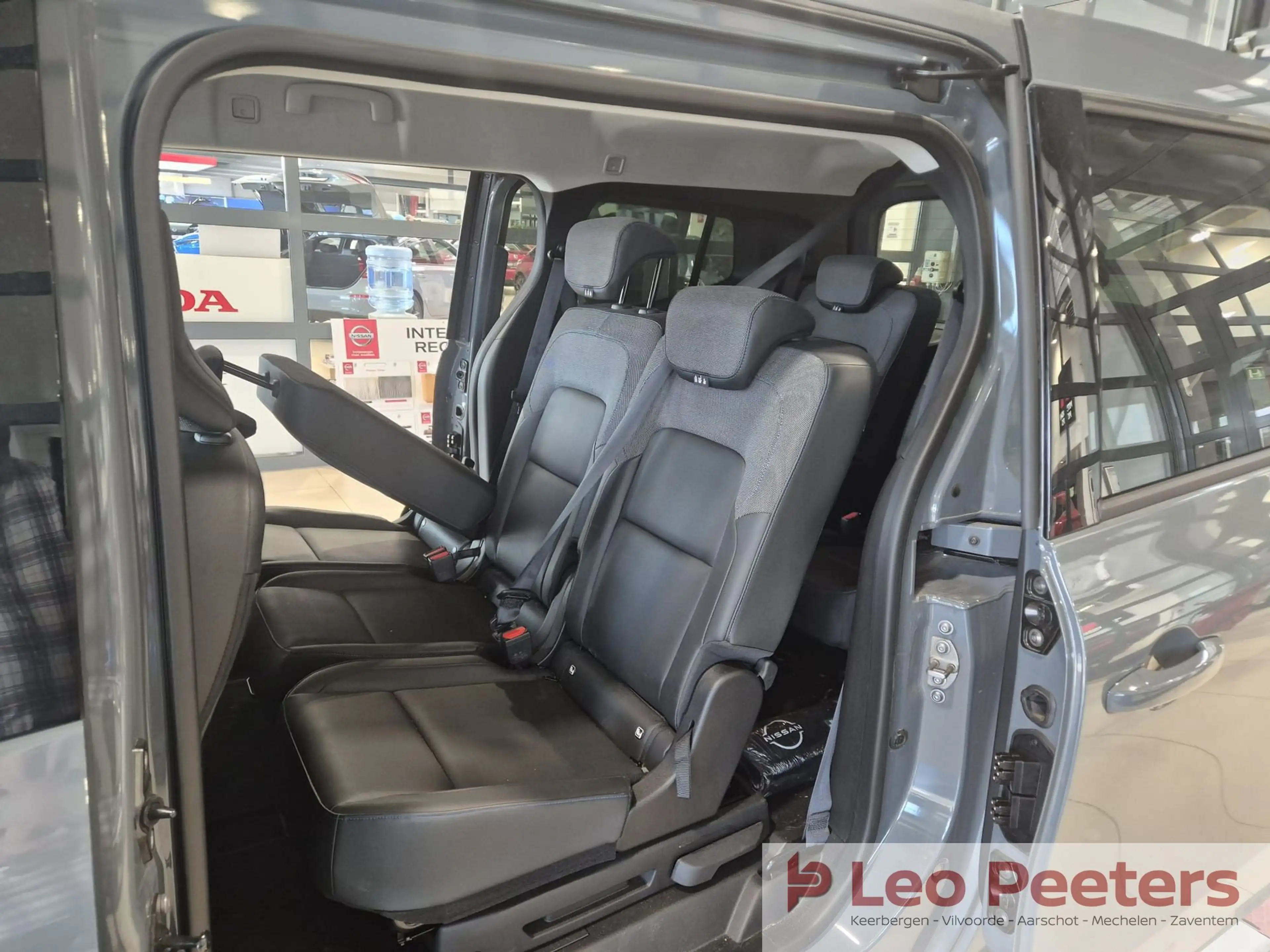 Nissan Townstar — photo 10
