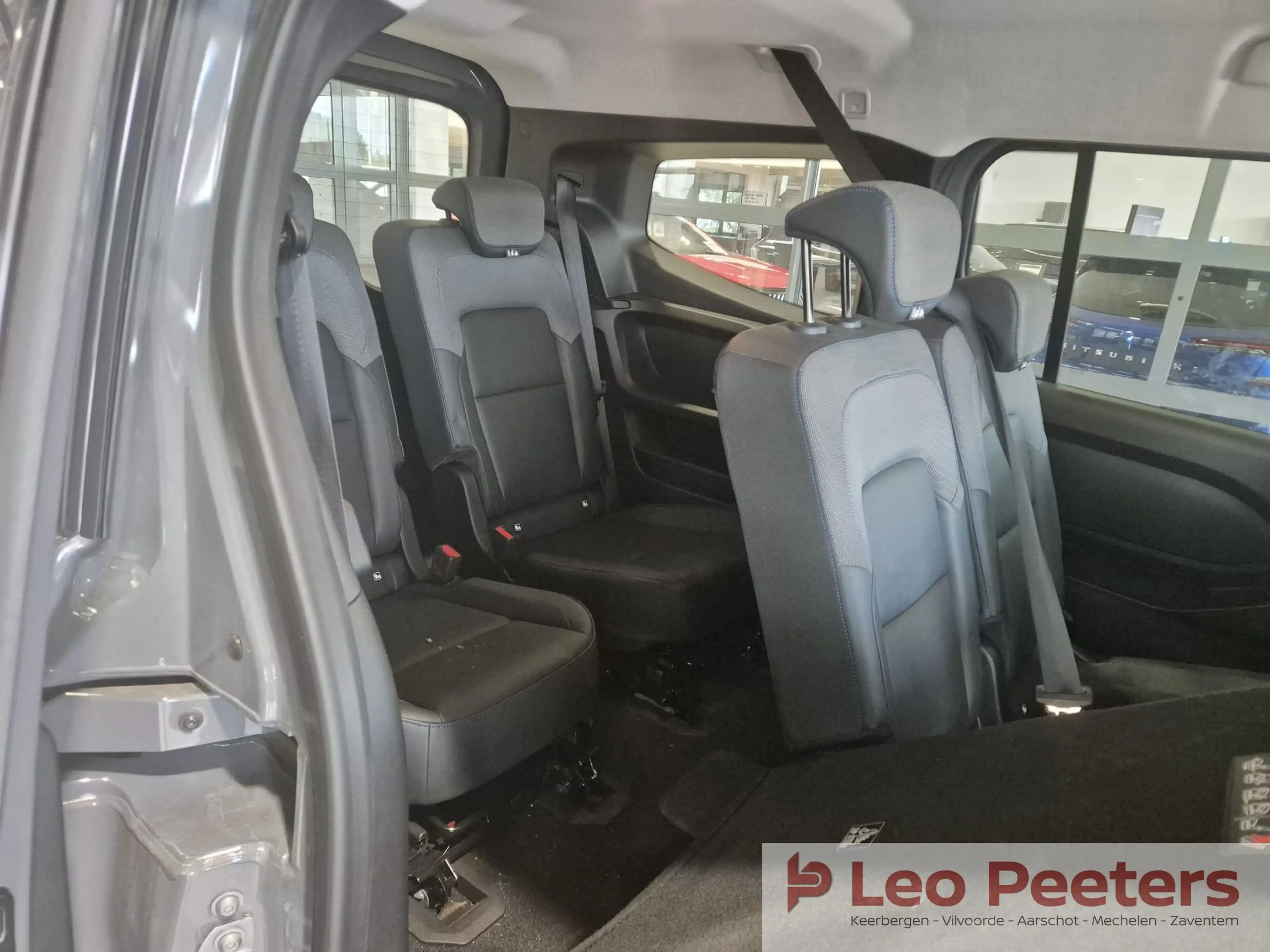 Nissan Townstar — photo 14