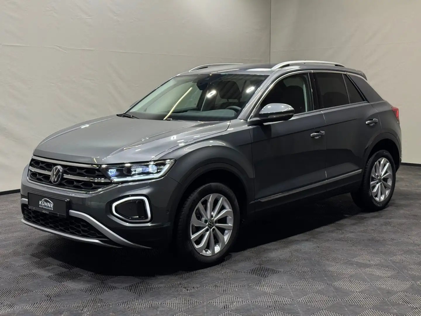Volkswagen T-Roc T-ROC Style 1.5 TSI DSG | LED ACC NAVI DAB AHK Grau - 2