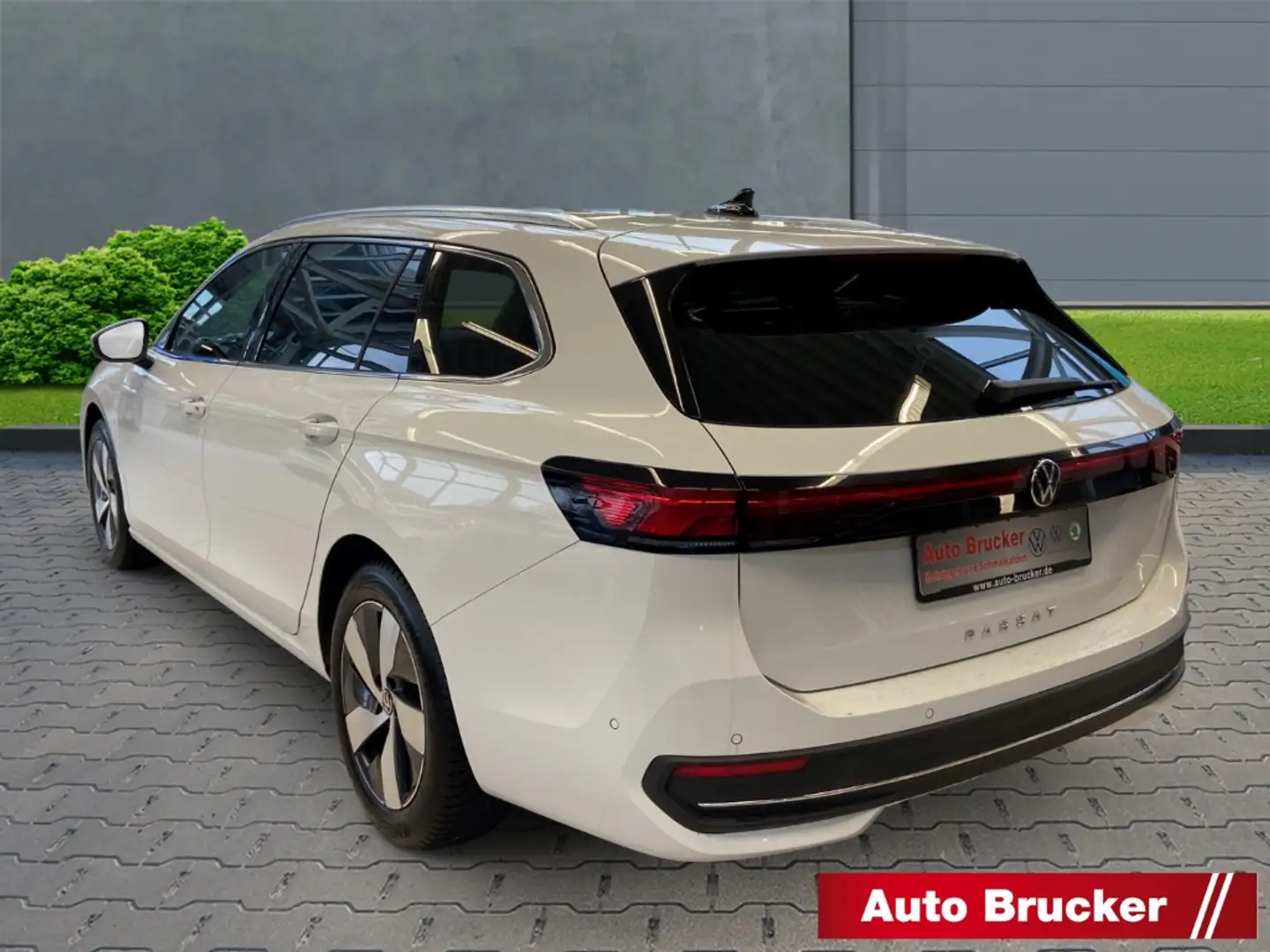 Volkswagen Passat Var. 2.0 TDI Business+LED+AHK+Navi+3-Zonen-Klima+S Weiß - 2