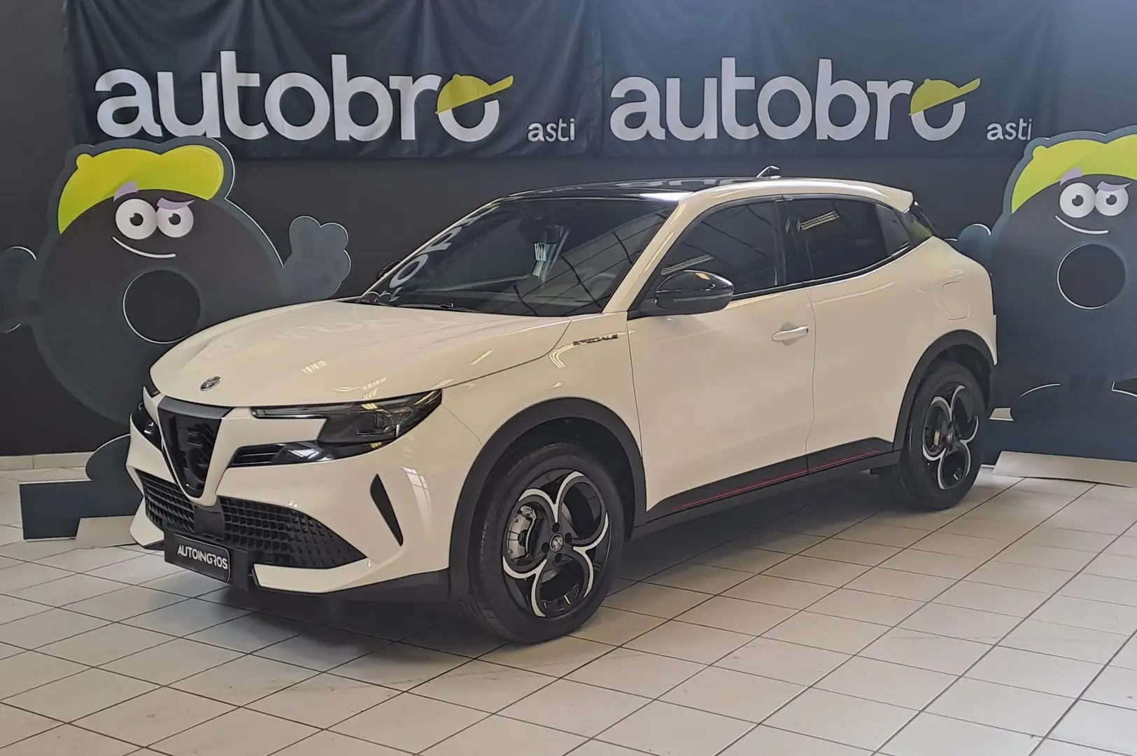 Alfa Romeo Junior Junior 1.2 ibrida Speciale 145cv edct6 Alb - 1