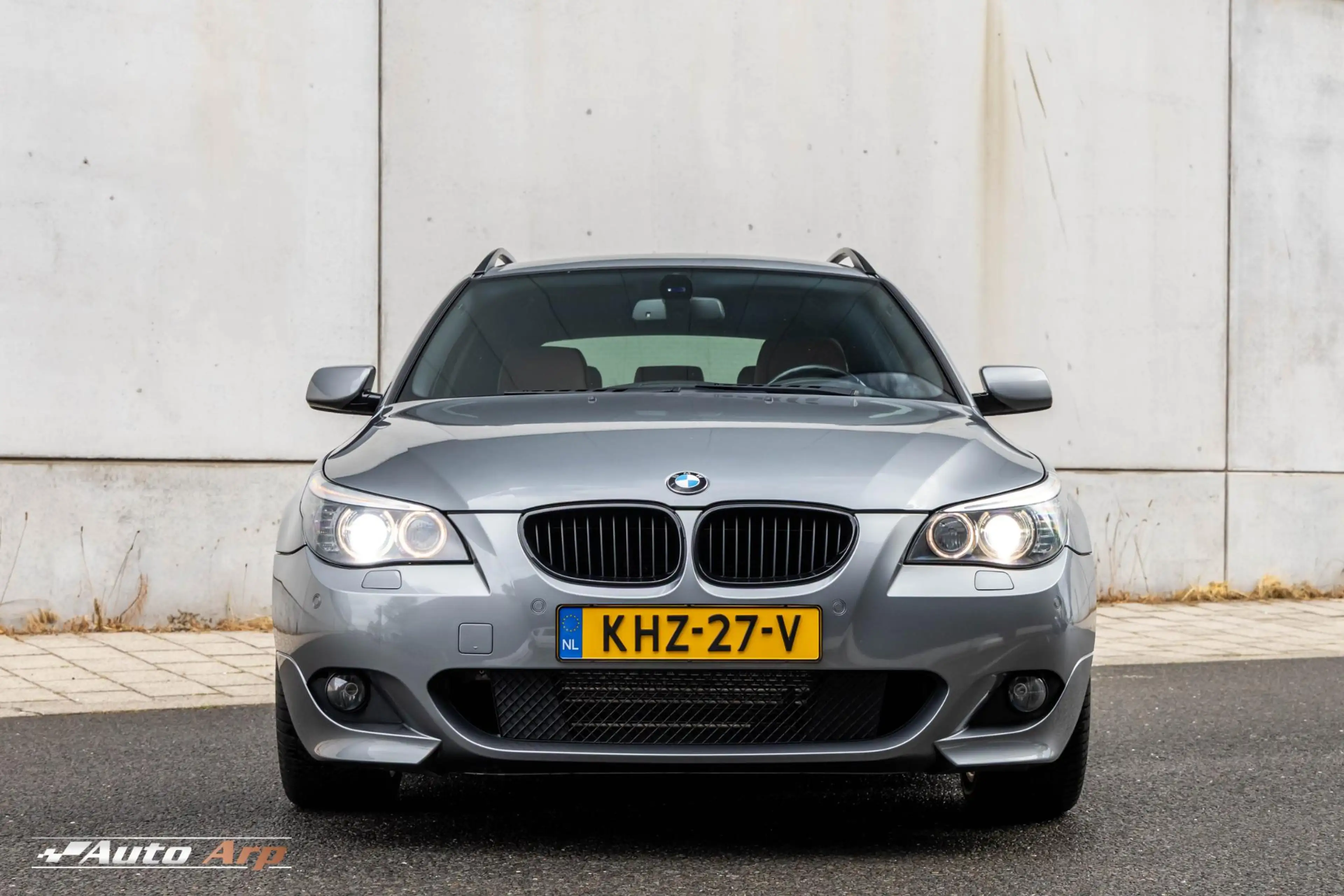 BMW 525 5-serie Touring 525i — photo 2