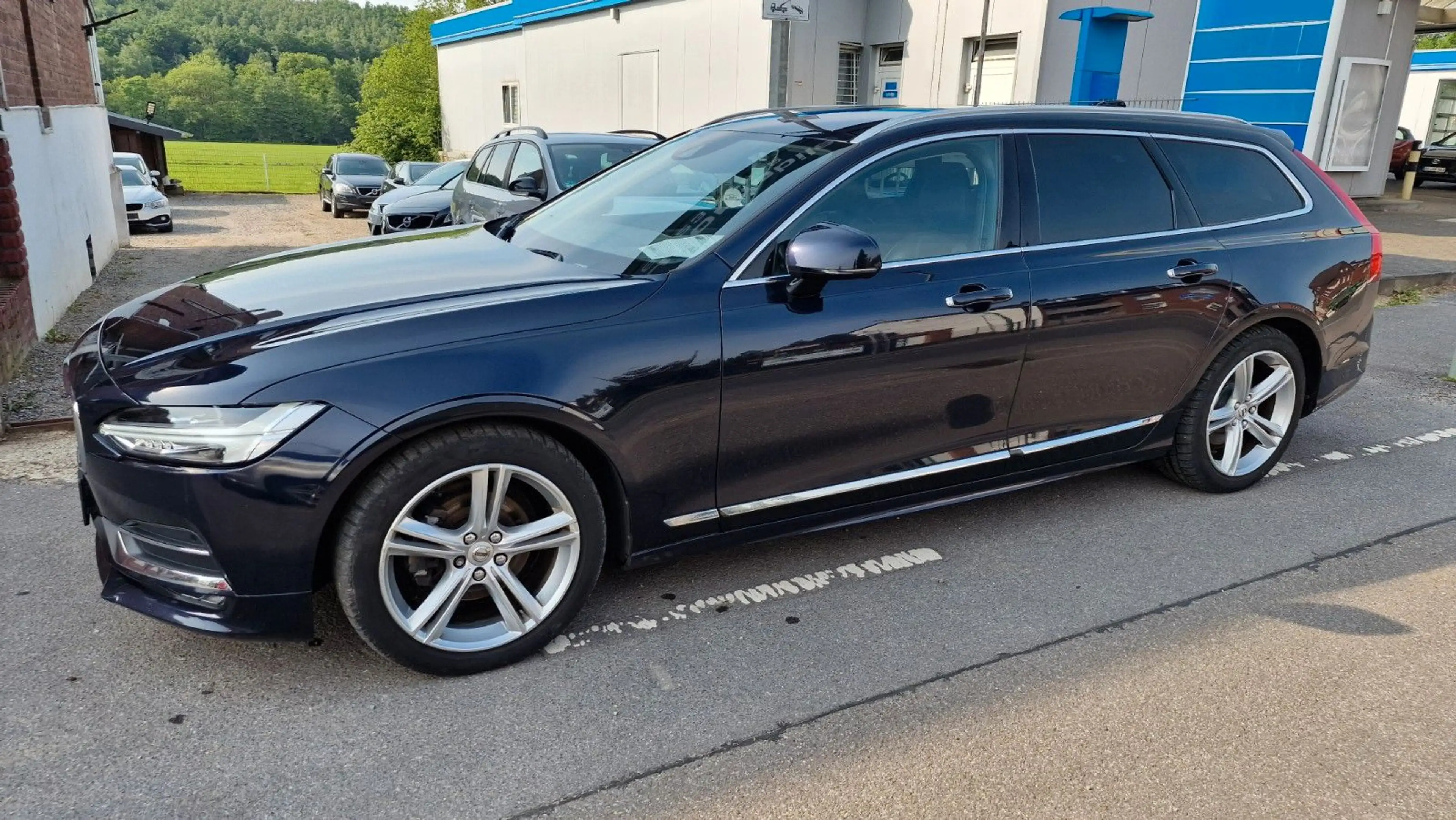 Volvo V90 Kombi Inscription-Navi-Leder-Automatik — photo 3