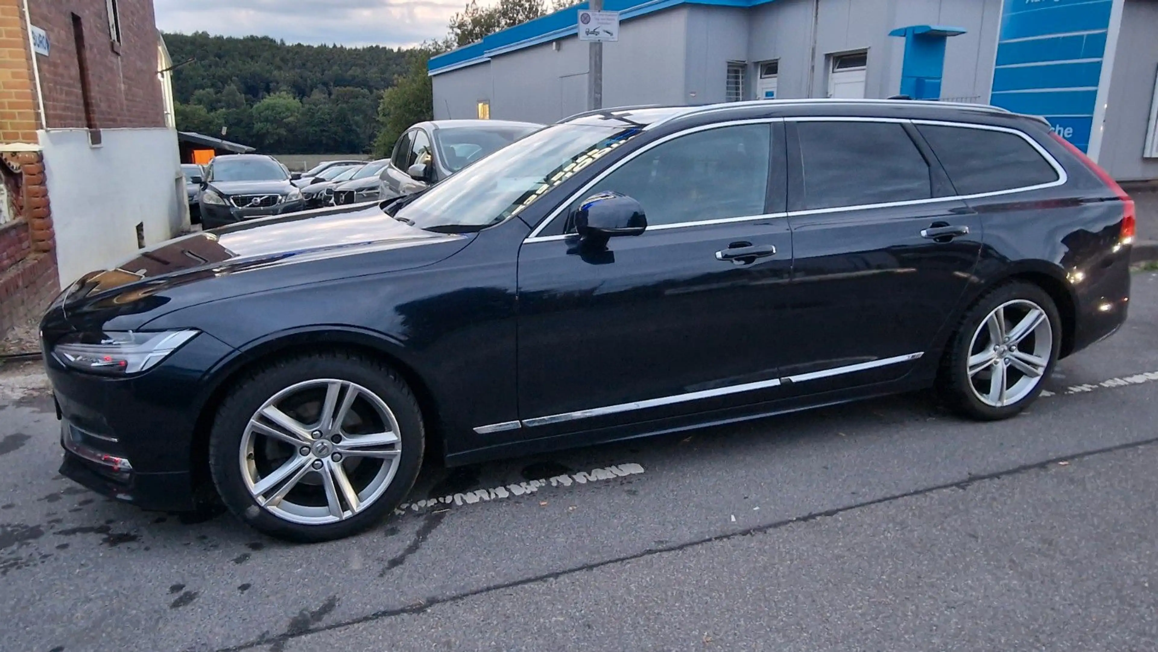 Volvo V90 Kombi Inscription-Navi-Leder-Automatik — photo 6